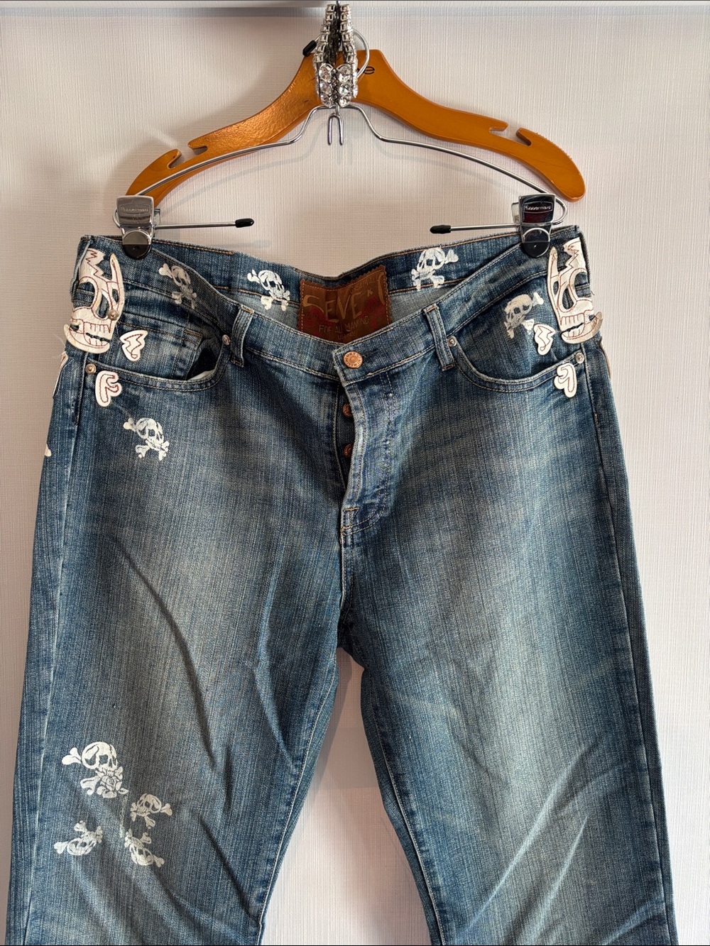 7 For All Mankind Blue Denim Skull-Accent Straight Jeans